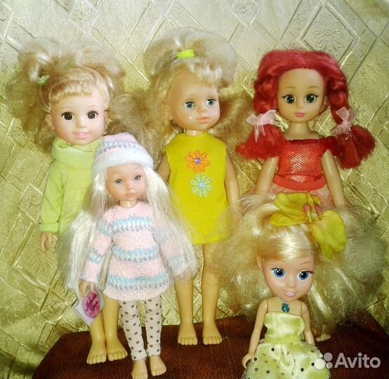 Куклы, пупсы и другие игрушки