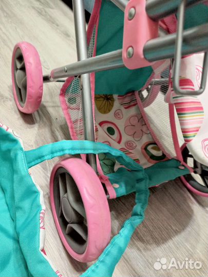 Коляска кукольная