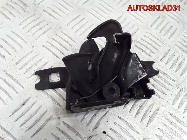 Замок капота Volkswagen Golf 3 1H0823509B
