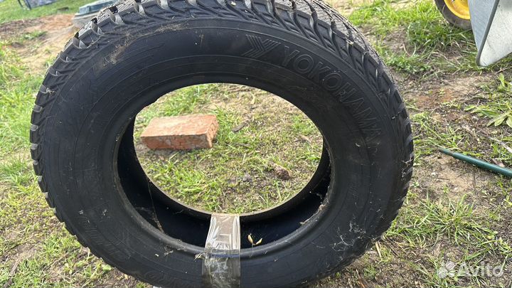 Yokohama Ice Guard IG35 175/70 R14 84T