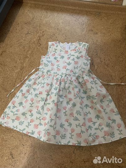 Платье для девочки 110 116р