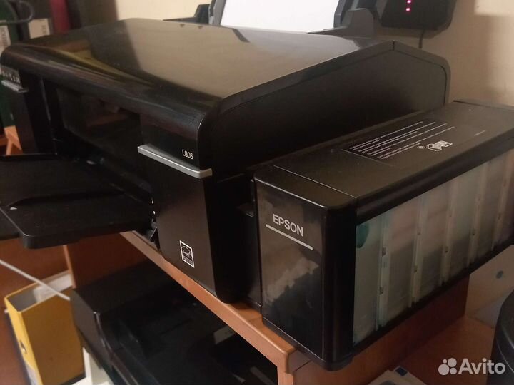 Принтер струйный epson l805(на ремонт/запчасти)