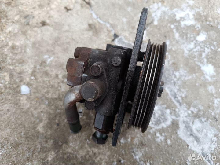 Насос гур S6D 1.6 Kia Spectra/Shuma 2