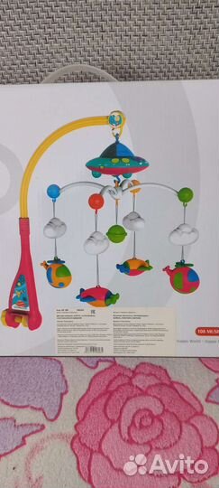 Музыкальный мобиль на кроватку