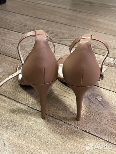 Босоножки женские 37 размер Ruban
