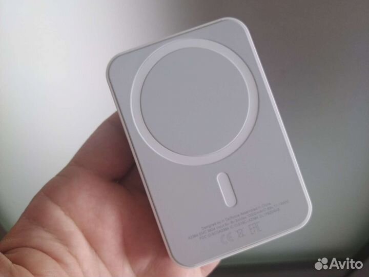 Внешний аккумулятор apple