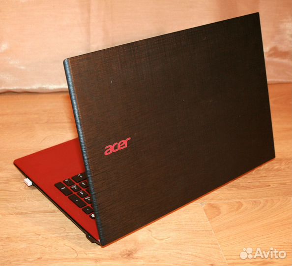 Игровой ноутбук Acer 8Гб/SSD 480Гб/2 видеокарты