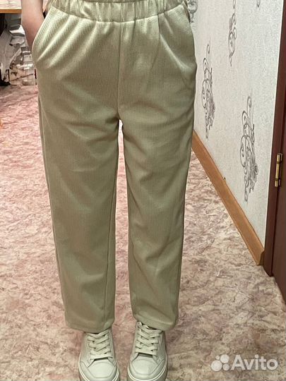 Вельветовые брюки