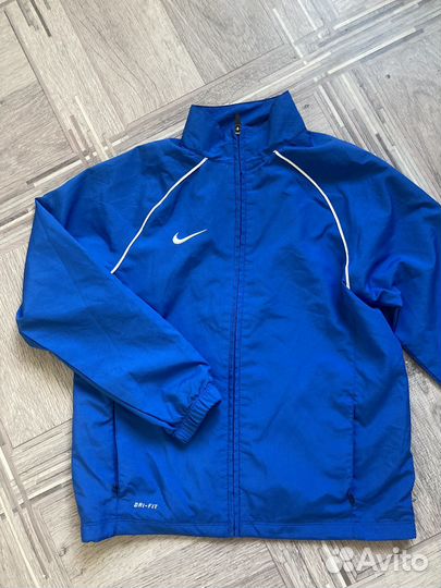 Ветровка nike