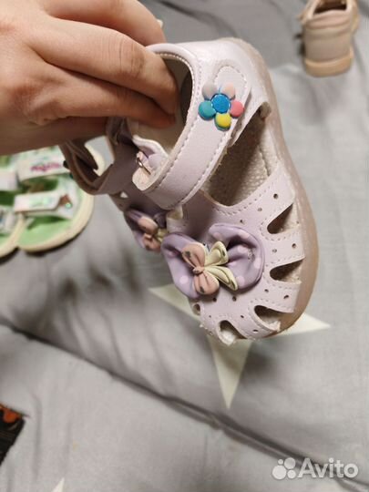 Сандалии для девочки 22 размер