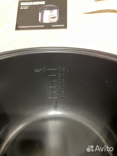 Мультиварка Redmond rmc m4525