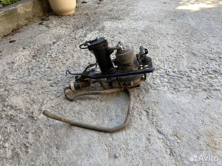 Компрессор пневмоподвески toyota