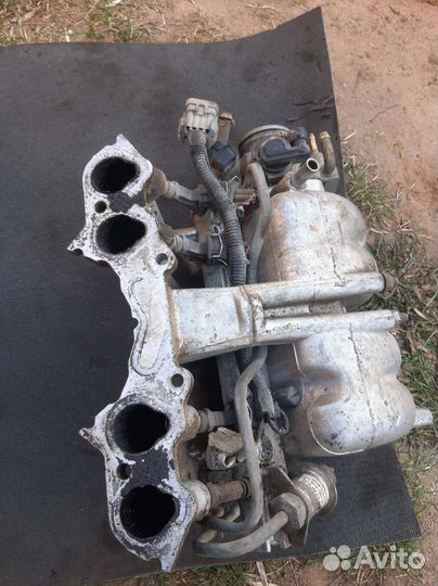 Впускной ресивер, коллектор ваз 2104-07