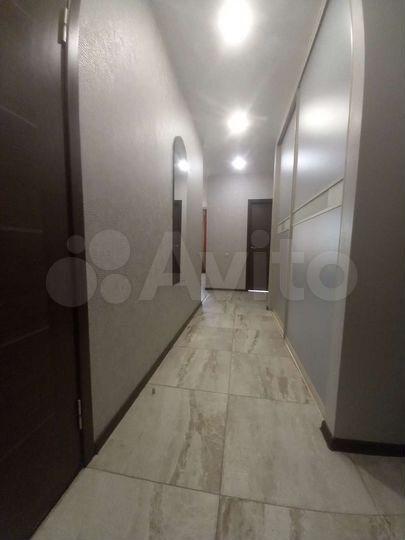 Комната 47 м² в 1-к., 18/24 эт.