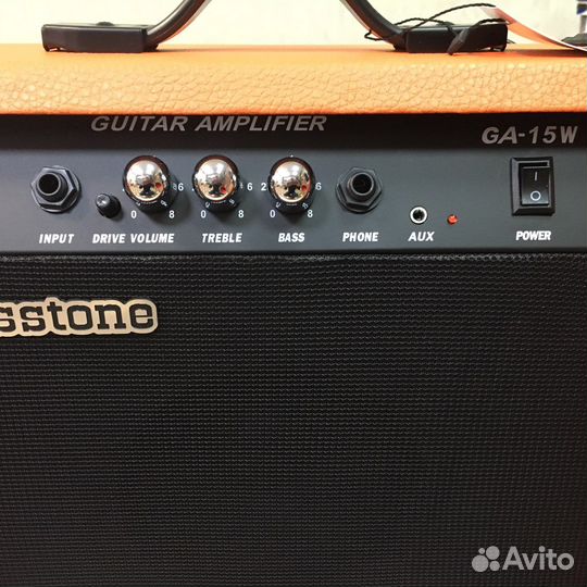 Комбоусилитель Bosstone GA-15W Black