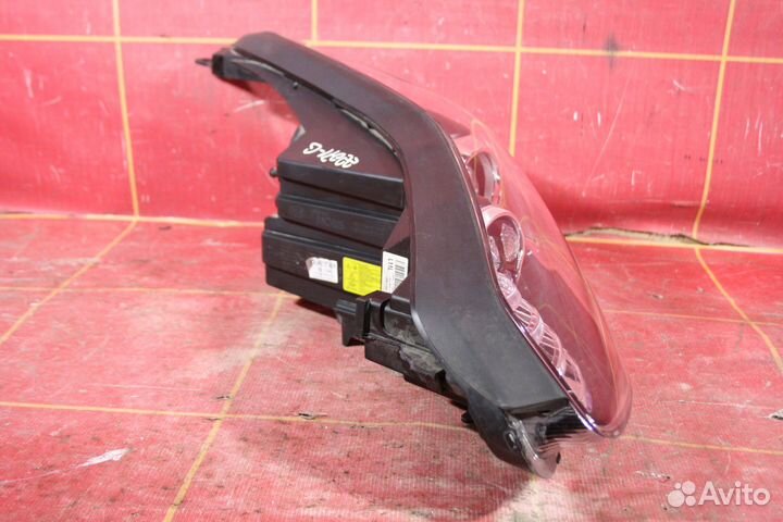 Фара левая Kia Sportage