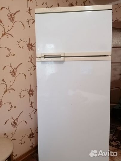 Холодильник на запчасти