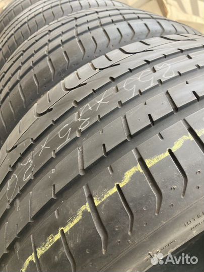 Pirelli P Zero 255/35 R20 97Y