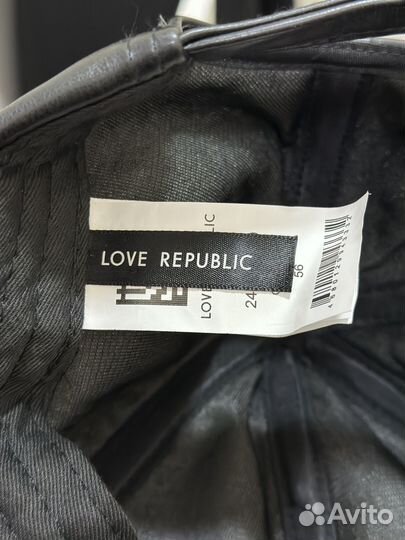 Кепка кожаная женская