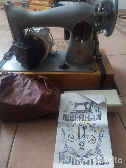 Швейная машина