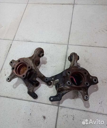 Кулак задний Hyundai Elantra HD