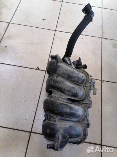 Коллектор впускной Peugeot 308