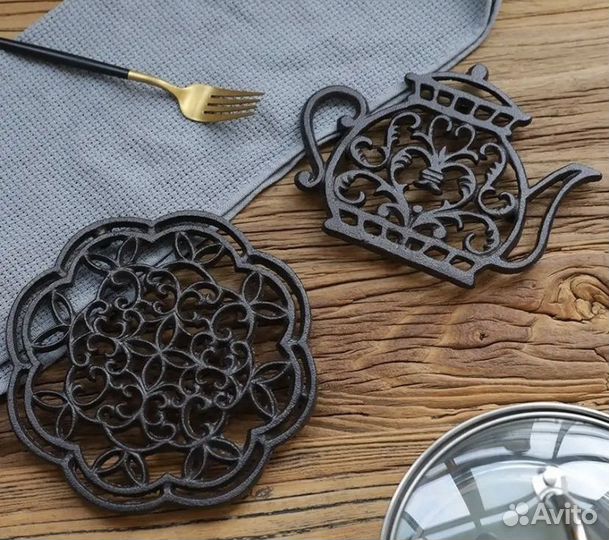 Подставки под горячее чугунные