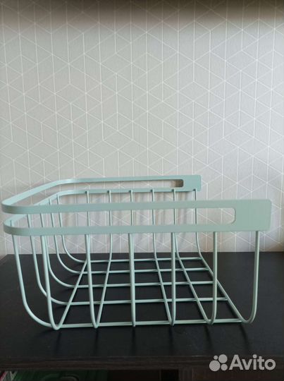 Полка навесная новая