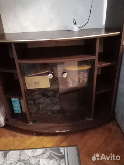 Тумба под телевизор