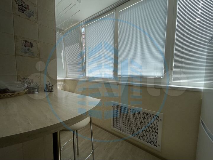 3-к. квартира, 102,1 м², 3/6 эт.