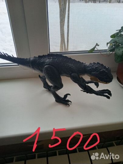 Динозавры jurassic world