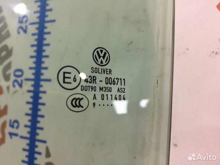 Фольксваген Пассат Стекло заднее Лев