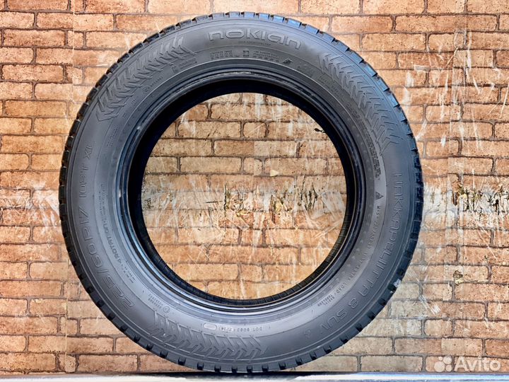 Nokian Tyres Hakkapeliitta 8 SUV 225/60 R17