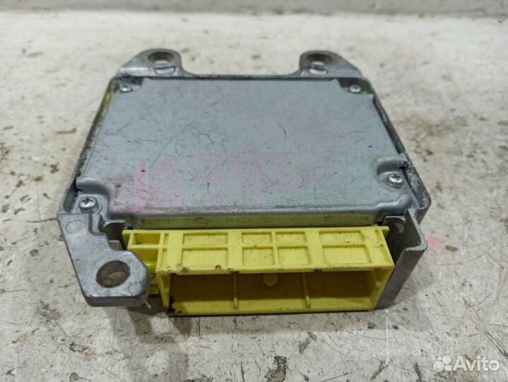 Блок SRS Лексус GS 3