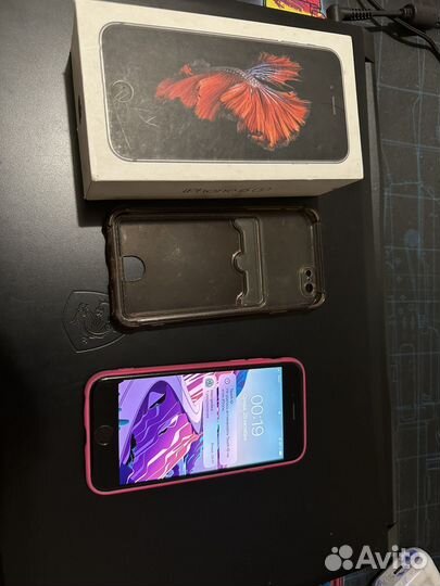 iPhone 6S, 32 ГБ