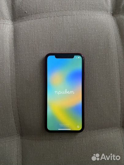 Телефон iPhone XR Red