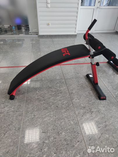 Регулируемая скамья для пресса UFC ACA