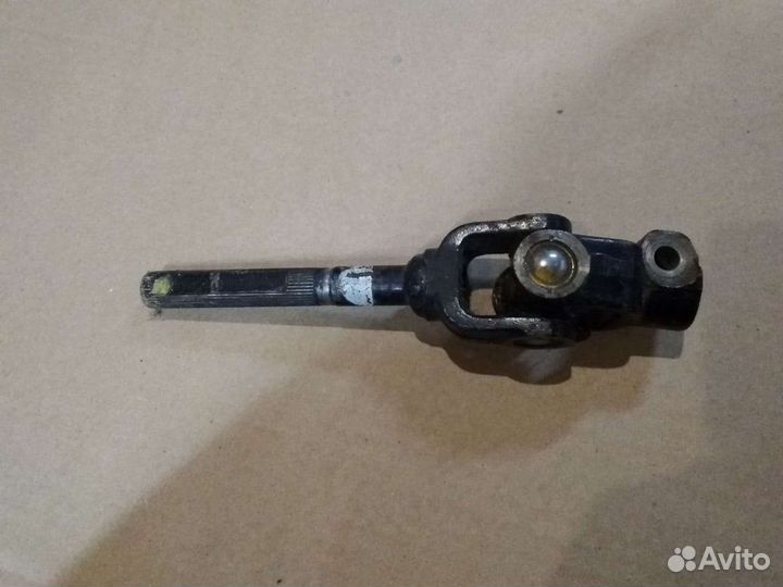 Рулевой карданчик Toyota Corolla/sprinter ae100