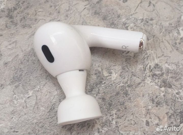 Airpods pro 2 правый наушник бу оригинальный