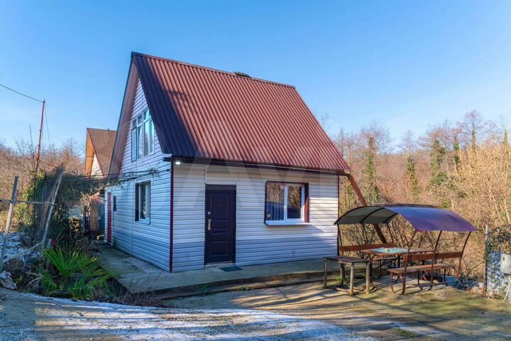 Дом 62 м² на участке 4,3 сот.