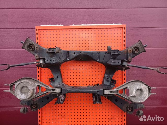 Балка задняя Infinity G35