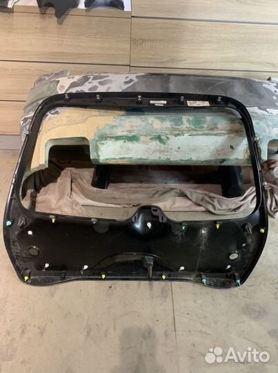 Обшивка багажника Jeep Grand Cherokee wk2