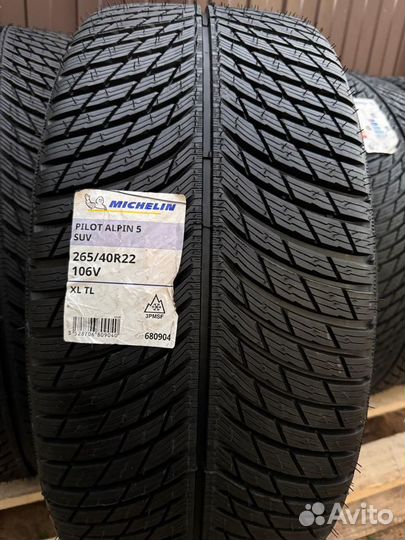 Michelin Pilot Alpin 5 SUV 265/40 R22 106V