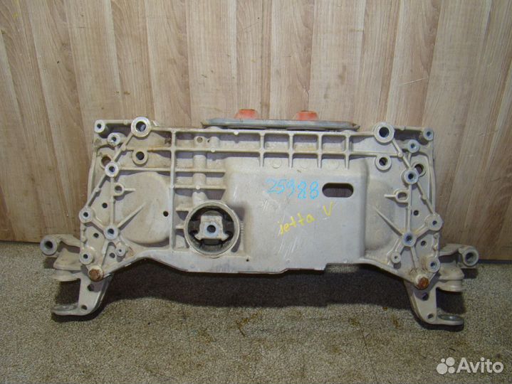 Балка подмоторная VW Jetta 5 (1K)