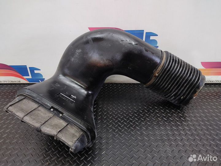 20456478 Патрубок воздушного фильтра