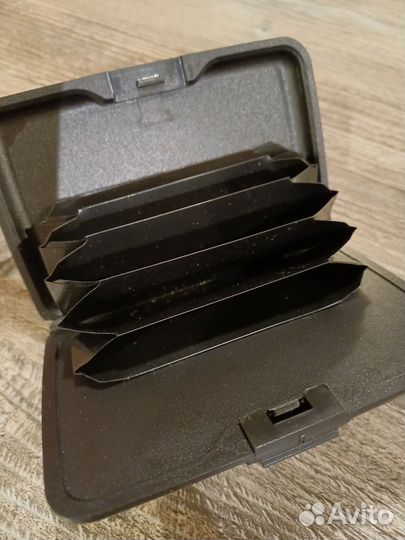 Картхолдер