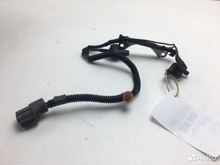 Датчик положения коленвала Honda Accord Wagon CF6