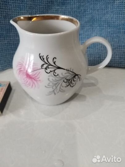 Молочник,заварник,сахарница