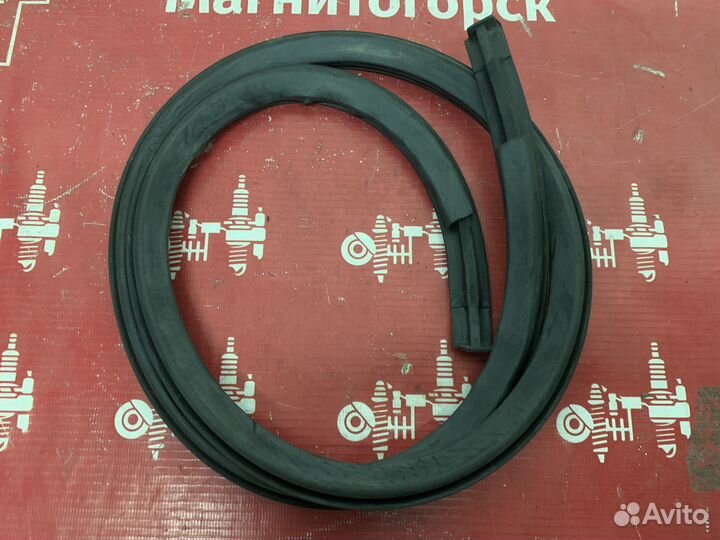 BYD F3 Уплотнитель потолка правый