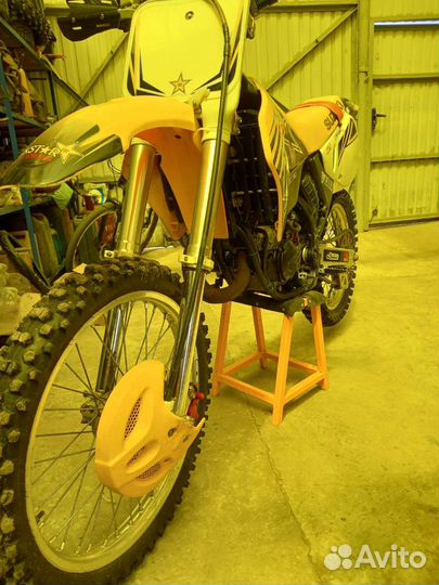 Suzuki rm 125
